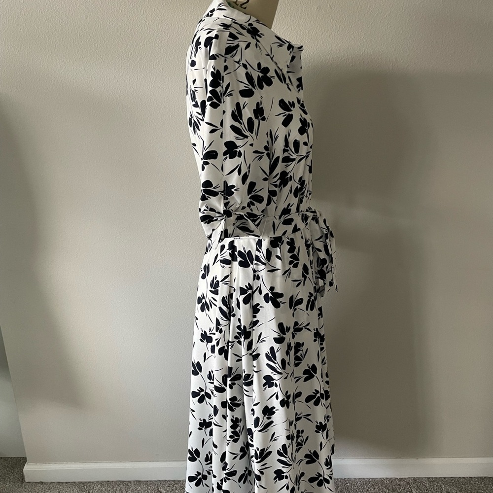 Calvin Klein Black and White Floral Dress - Picture 2 of 14